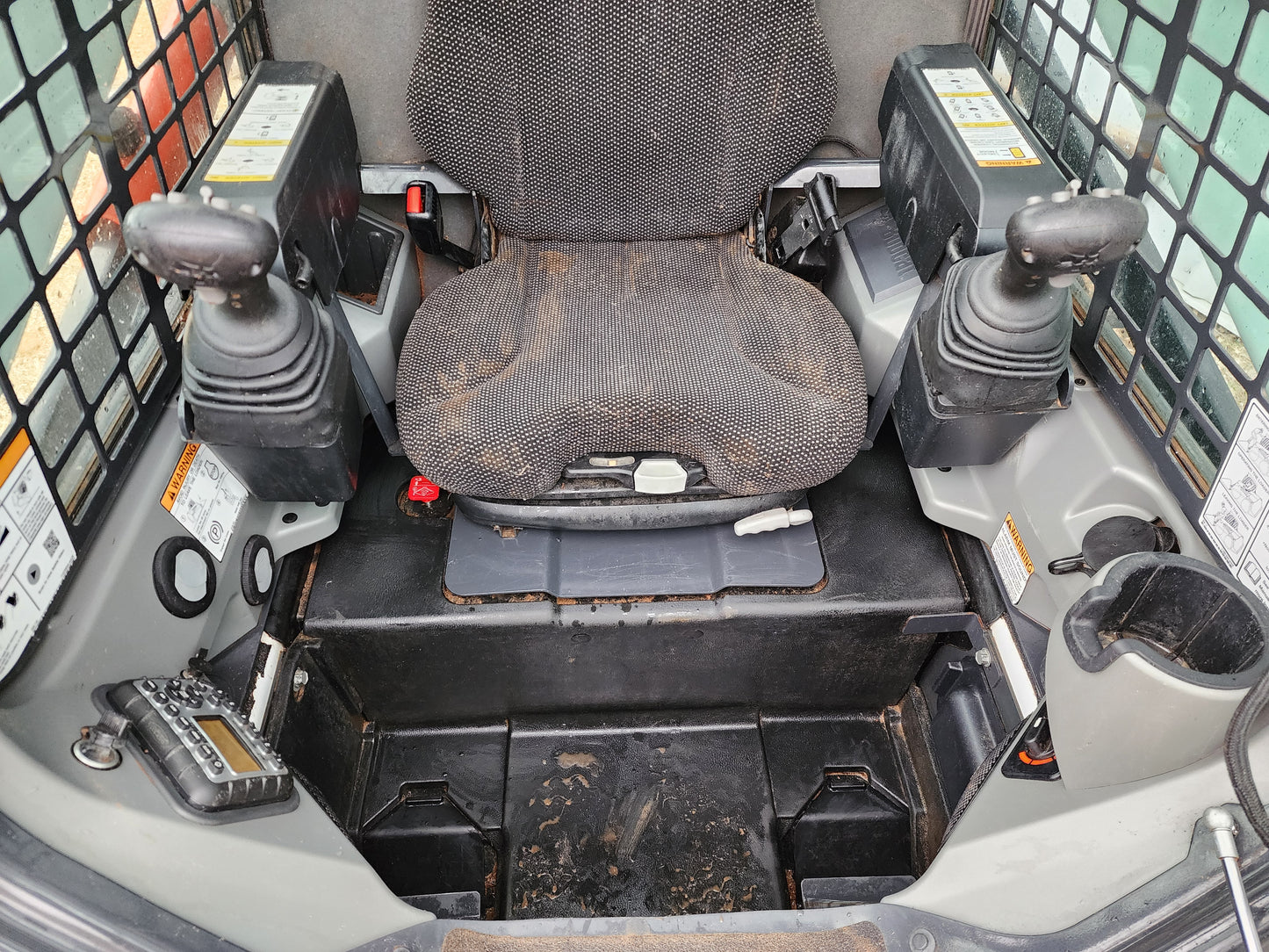 '20 Bobcat T595 Enclosed Cab / Pilot Controls - 608 hrs