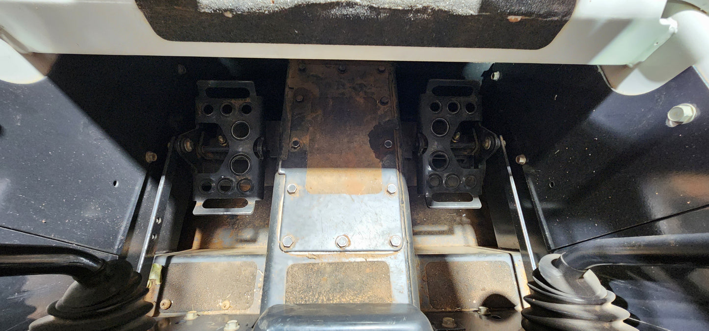 Bobcat S175 Skid Steer Loader w/ Cab & Heat - 452 hours