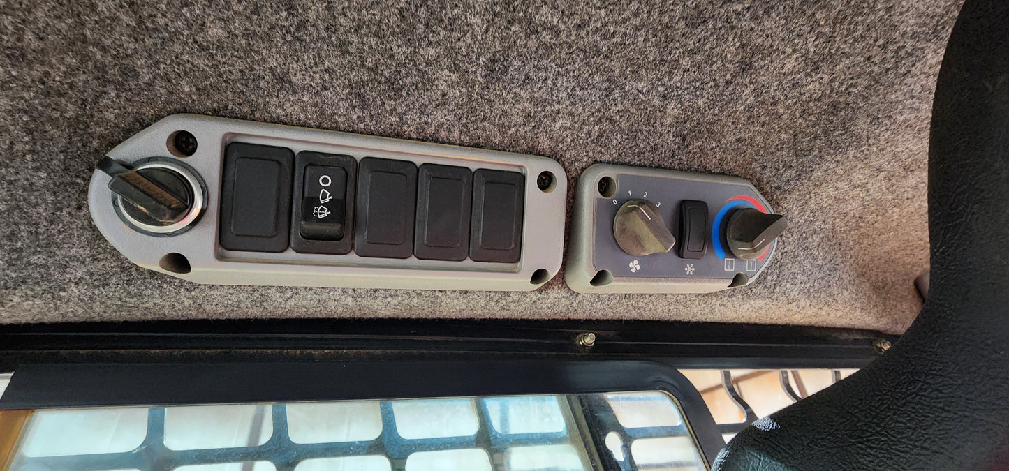 Bobcat S175 Skid Steer Loader w/ Cab & Heat - 452 hours