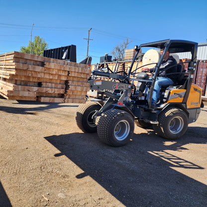 Giant Loaders 2500 HD X-tra